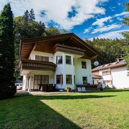 Apartment With Balcony In Schoenau Am Koenigssee Exterior foto